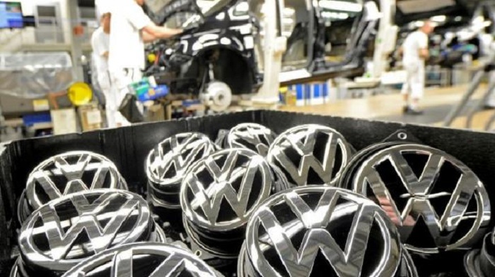 VW baut weltweit 30 000 Stellen ab